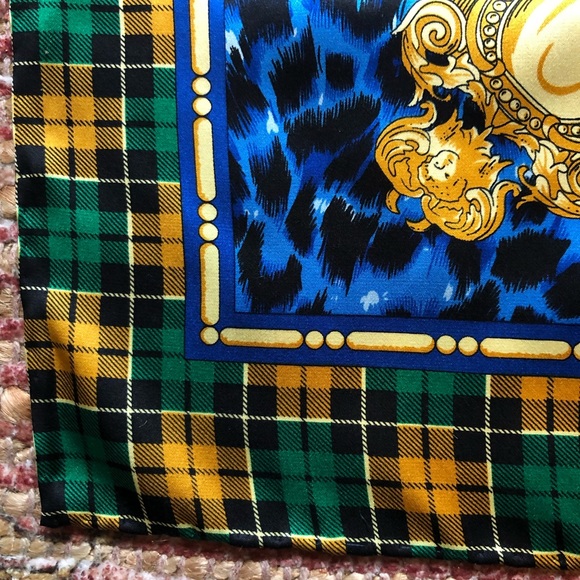 VTG 80s-90s Vintage Silk Scarf - Picture 7 of 11